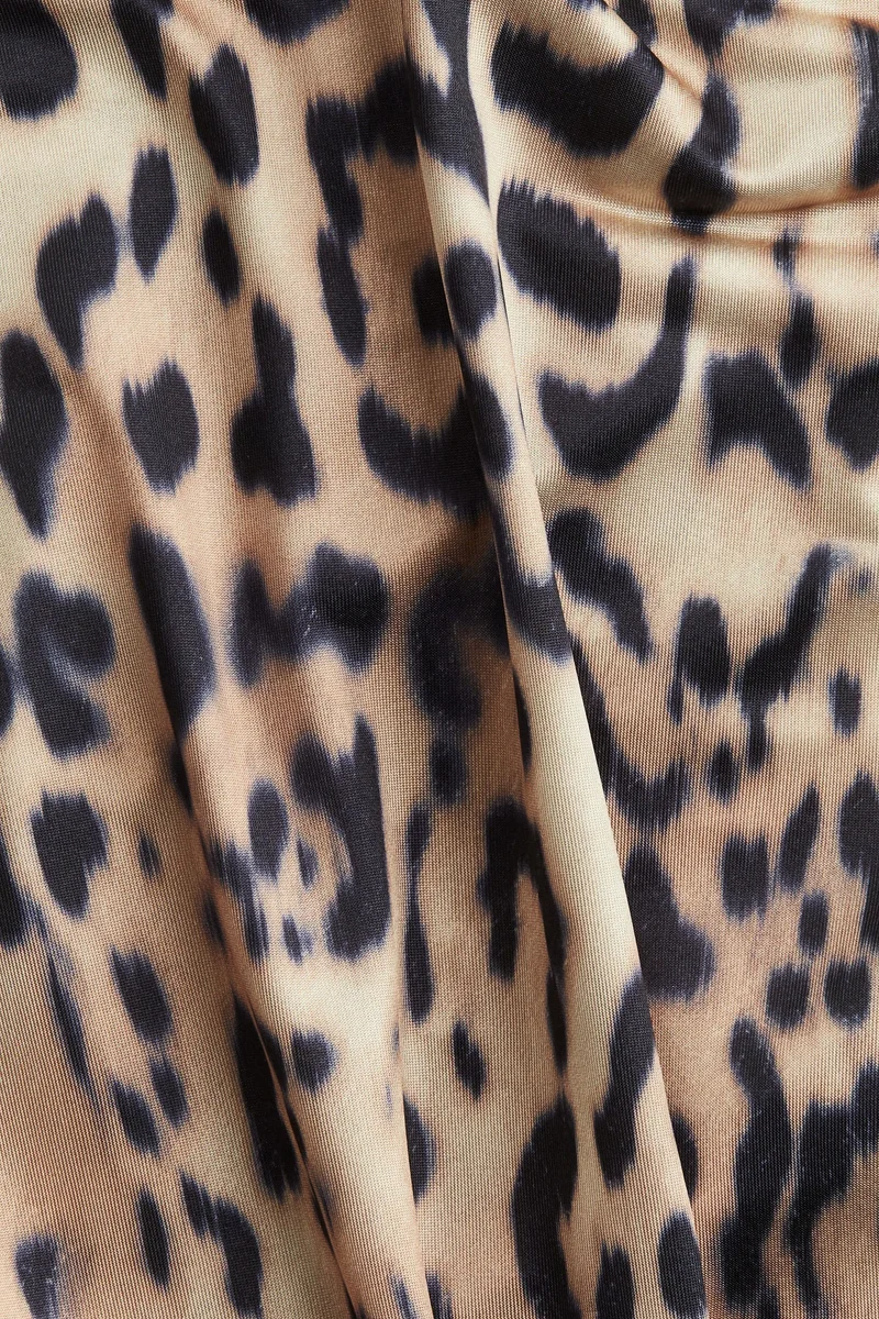 اتش اند ام بلوزة جيرسيه بقبة مرتفعة